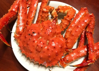 Tại Sao Cua Hoàng Đế Luôn Được Xếp Vào Hàng Hải Sản Cao Cấp Nhất? 